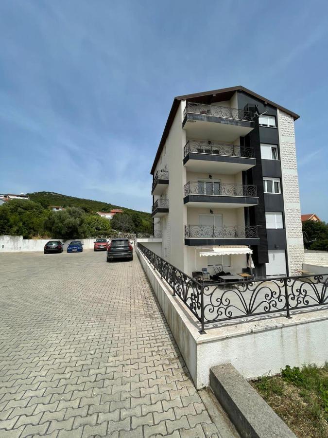 Lux Apartment Mms1 Kotor Regione Esterno foto